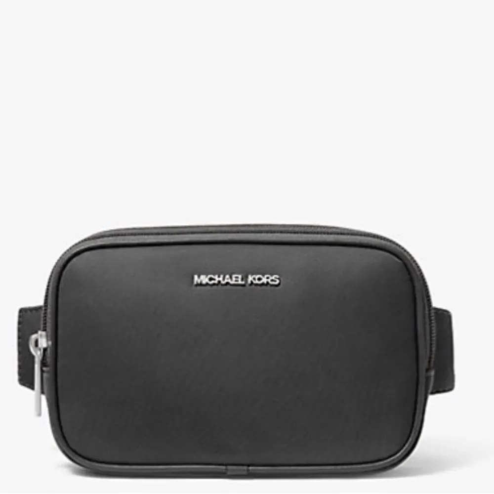 MICHAEL KORS OUTLET
Khai Small Nylon Sling Pack - Picture 2 of 3
